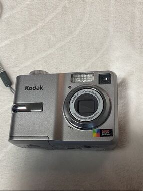 Kodak Easyshare c743 camera